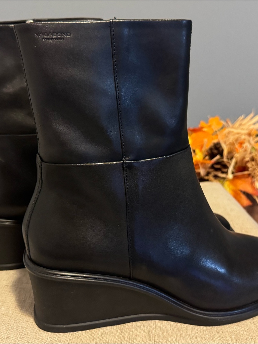 Vagabond Aino Black Leather Square Toe Boots EU 39 /US 8.5